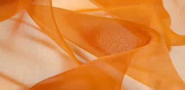 Bu zarif Dupioni ipek kumaşı muhteşem ince bir parıltıya, tam kumaşa ve en az miktarda topuza sahiptir. Ayrıca projeleriniz için de mükemmel. İşiniz en iyisi olacak.