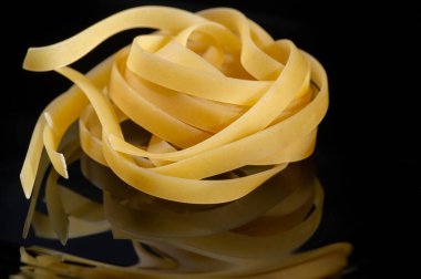 Yakın çekim pişmemiş makarna, yemek duvar kağıdı.