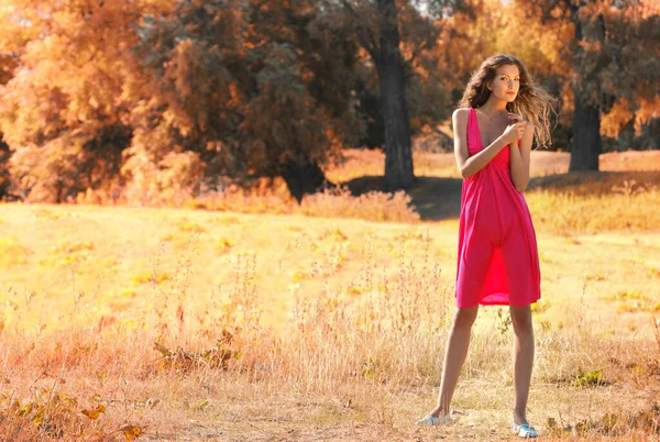 Girl Open Sky Model Red Summer Dress — Stock Photo, Image