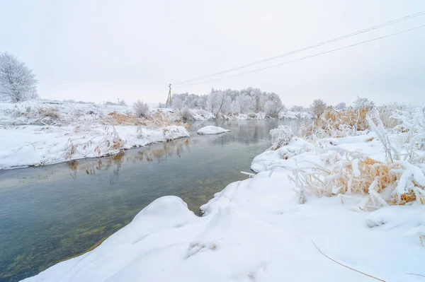 Schöne Winterlandschaft Verschneite Landschaft — Stockfoto