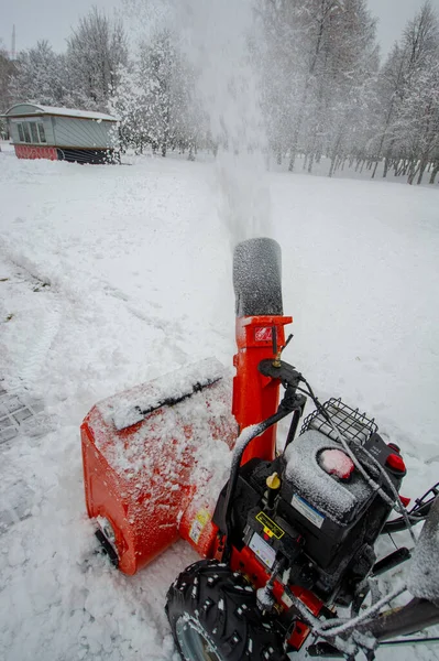 Snowblower Small Volume Works Clearing Territory Snow 2000 Russia Naberezhnye — Stock Photo, Image