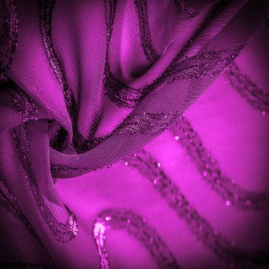 Koyu çizgili kırmızı ipek kumaş. Yakut rengi ile soyut ipek tonlar. Kumaşta eski model. Arkaplan dokusu, dekoratif süs