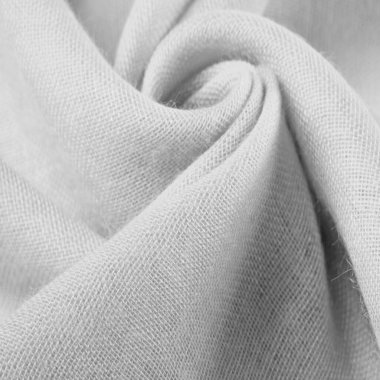 Doku. İpek beyaz mat renginin arkaplan dokusu (boya veya yüzey) sönük ve düzdür, parlaklığı yoktur.