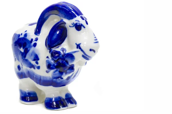Figurka Kozła Porcelany Ceramicznej Pchli Targ Ludowe Rzemiosła Gzhel Mały — Zdjęcie stockowe