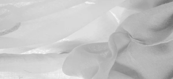 白の絹織物 木目の細かい表面の質感 シルバーの生地 シルクのパノラマ 美しい柔らかい自然なぼかしパターンの白い灰色のサテンのテクスチャ — ストック写真