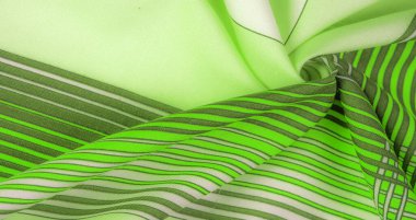 İpek kumaş, geometrik kesişim çizgileri, farklı tonlarda düz çizgilerin yeşil ve beyaz deseni, geometrik desen, doku