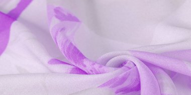 İpek kumaş, gümüş beyazı arka planda mor çiçekler. Pastel renkli bu hassas kumaş hayal gücünü canlandıracak. Doku, arkaplan deseni,