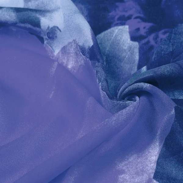 Doku, arka plan, desen, kartpostal, ipek kumaş, mavi beyaz çiçekler ile kadın renk eşarp. Muhteşem tasarım çekici arka plan görüntüleri dayanmaktadır. Sen en iyisi olacaksın.