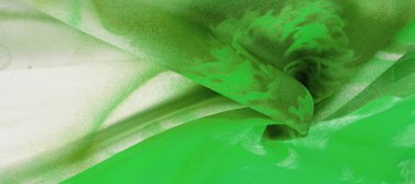 İpek kumaş, yeşil ve beyaz çiçekli kadın eşarbı. Muhteşem tasarım çekici arkaplan görüntülerine dayanır. Desen, arkaplan, desen, kartpostal