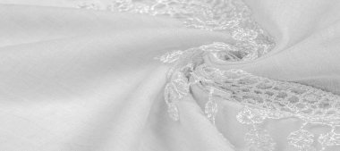 Bahar beyazı ipek ve dantel pelerinler. Gösterişli, zarif beyaz ipek ya da lüks saten soyut bir arkaplan olarak kullanılabilir. Arkaplan dokusu, kartpostal şablonu