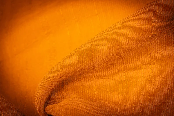 Brązowy Żółty Materiał Ciemny Jedwab Bursztynowy Jasny Słoneczny Abstrakcyjny Tło — Zdjęcie stockowe
