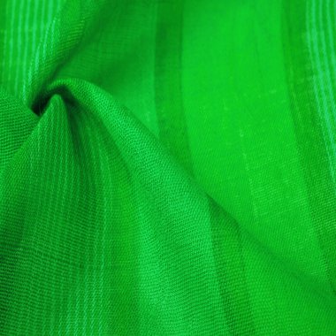  Beyaz çizgili kumaş, projeleriniz için kalın ve parlak bir kumaş. Kocaman bir vadide pek çok yumuşak düzlükleri var. Doku, arkaplan, tıkırtı