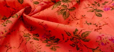 Çiçekli yakut kırmızısı pamuk kumaş. Bağımsız sanatçılardan ve ikonik markalardan çiçek resimleri al. Doku, arkaplan, desen,