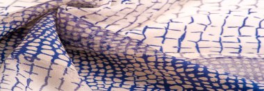 Doku. Geçmişi. Şablon. Piton derisi şeklinde ipek kumaş, lacivert desen, Afrika teması