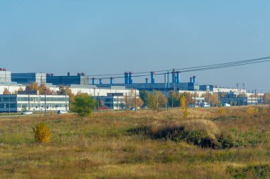 Gün ışığında güzel manzaranın resimsel görüntüsü