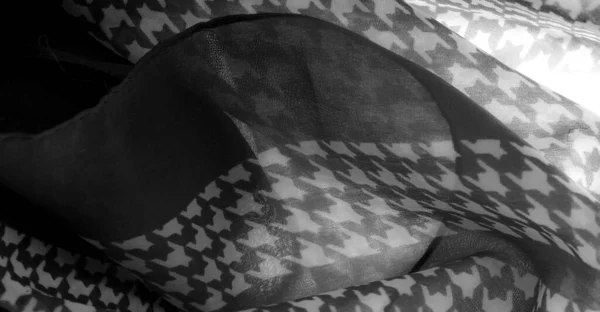 Тонкий Черно Белый Шелковый Шифон Ярких Цветах Геометрической Печатью Удивительно — стоковое фото