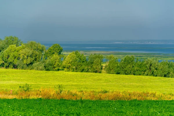 Malerischer Blick Auf Schöne Landschaft Bei Tageslicht — Stockfoto