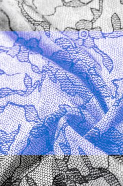 doku, arkaplan, desen. Dantel desenli ipek beyaz kumaş. Bu esnek dantel süsleme her şeye hassas bir dokunuş katabilir! Mücevherlerinizi projeleriniz, el sanatlarınız ve internet dekorunuz ile dekore edin.