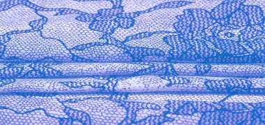 doku, arkaplan, desen. Dantel desenli ipek beyaz kumaş. Bu esnek dantel süsleme her şeye hassas bir dokunuş katabilir! Mücevherlerinizi projeleriniz, el sanatlarınız ve internet dekorunuz ile dekore edin.