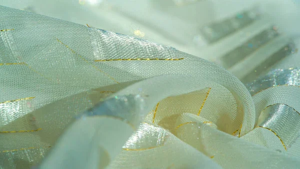 Tecido Seda Com Inserções Metal Quadrado Platina Afiada Com Uma — Fotografia de Stock