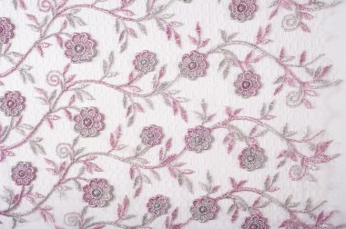 Kumaş üzerine dantel doku