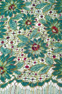 Kumaş üzerine dantel doku