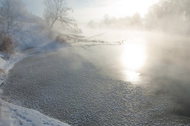 Kış, kış, kış, kış mevsimi, kış uykusuna yatar, yılın en soğuk mevsimi, Aralık 'tan Şubat' a kadar kuzey yarımkürede ve Haziran 'dan Ağustos' a kadar güney yarımkürede.