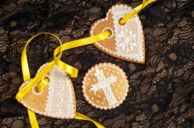 Paskalya kurabiyeleri. Bisküvi, çerez, fal kurabiyesi, tereyağlı kurabiye