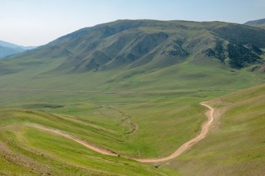 dağ, dağ, tepe. Kazakistan. Tien Shan. Takma Yaylası