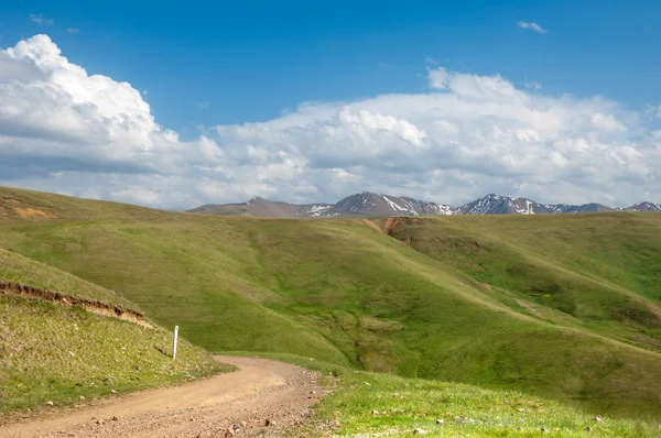 Górska Droga Góra Góra Hill Kazachstan Tien Shan Zespół Plateau — Zdjęcie stockowe