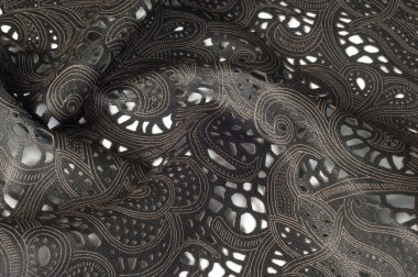 Bir kırık kırmızı dantel modeli ile cilt dokusunu