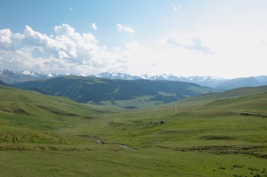 dağ, dağ, tepe. Kazakistan. Tien Shan. Takma Yaylası