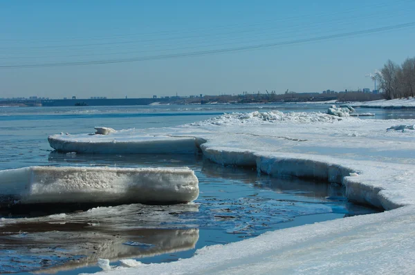 River Broken Ice Hummocks Gelo Rio Primavera Paisagem Close Gelo — Fotografia de Stock