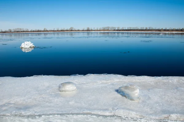 Jarní Záplavy Ledové Vody Early Jaro Řece Tatarstán Kama Rusko — Stock fotografie
