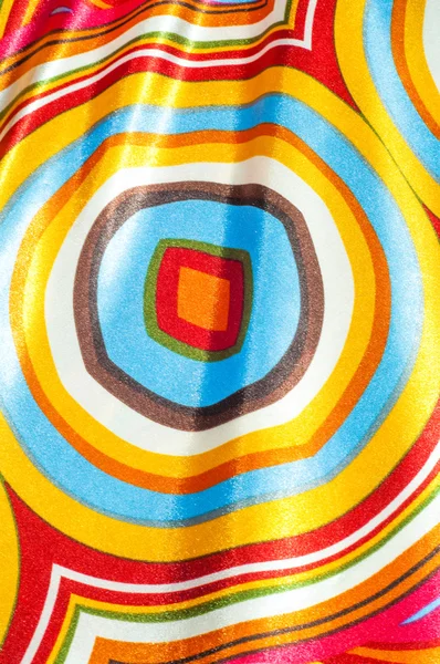 Textura de tela de seda, patrón abstracto, rojo amarillo verde marrón wh — Foto de Stock