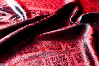 Pamuk kumaş, Hindistan yapılan kırmızı boyalı filler ile doku