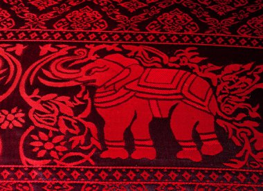 Pamuk kumaş, Hindistan yapılan kırmızı boyalı filler ile doku