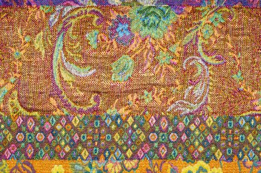 Brokar kumaş dokusu. çiçek desenle boyalı