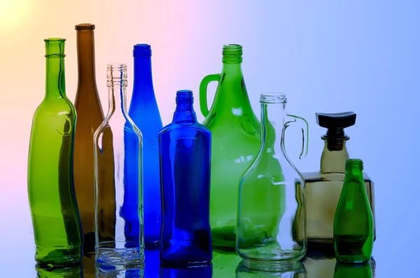 Konsistens av tomma flaskor — Stockfoto