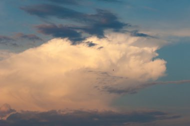 Bulutlar doku. hissediyorum, görünüm veya tutarlılık bir yüzey veya bir madde. , bulut bulutlar bulutlar, kara bulutlar, parçalı bulutlu, fırtına bulutları, pembe bulutlar, yukarıda günbatımı bulutlar