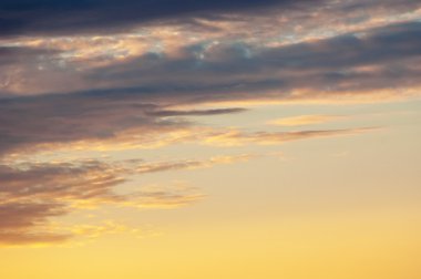 doku gündoğumu bulutlar. doku gündoğumu bulutlar. sabah erken