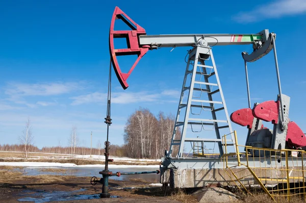 Ecology, bionomics. Oil pumps. Oil industry equipment. Beam Pump — Stock Photo, Image
