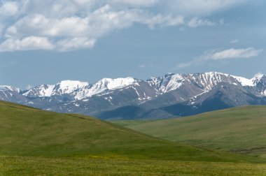 dağ, dağ, tepe. Kazakistan. Tien Shan. Takma Yaylası