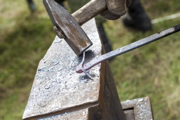 Blacksmith, smith, farrier, hammersmith, forger, smithy — Stock Photo, Image