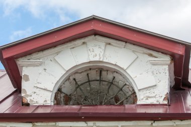 doku pencere. Tarihi pencere. Mevcut haliyle