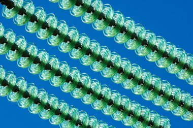 Yüksek gerilim İzolatörleri doku. Duvar enerji üzerinde bulunan