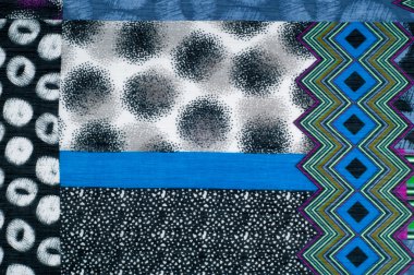 Kumaş ipek dokulu ve geometrik şekiller. Fotoğraf stüdyosu