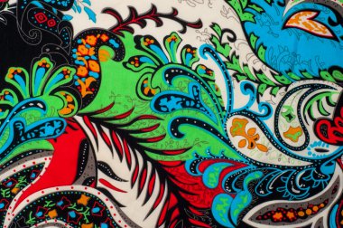 kumaş, ipek kumaş, doku, arka plan siyah kırmızı sarı yeşil mavi beyaz boyama. Çiçekler