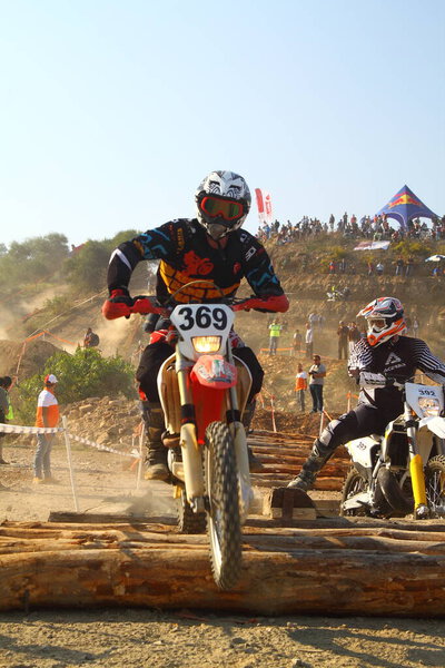 Бодрум, Турция, 07 ноября 2015: Шестой этап чемпионата Турции по мотогонкам на Эндуро был проведен организацией Федерации мотоциклов Турции.