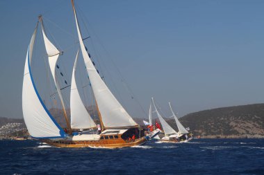 Bodrum, Türkiye, 18 Ekim 2016: Bodrum Yelkenli Kupası, Gulet Tahta Yelkenli ve yelkenli yarışı.